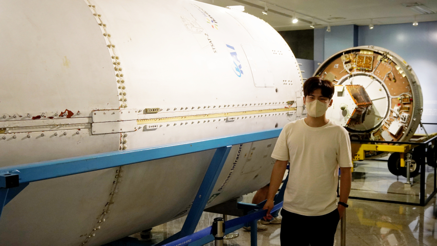 Visit to an aerospace museum